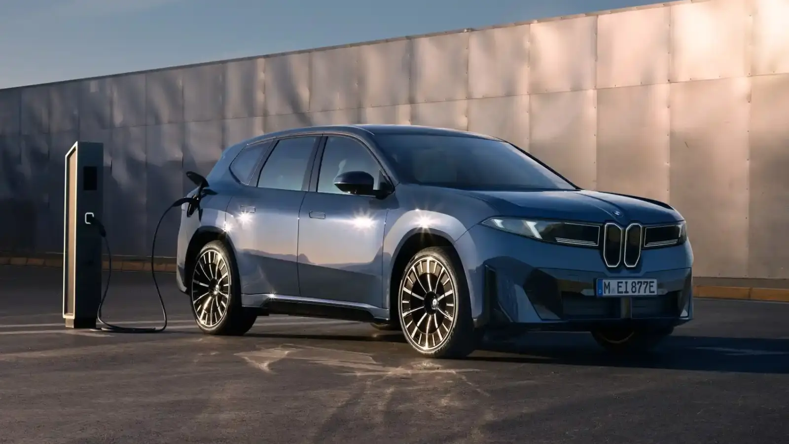 Neue Klasse BMW iX3 Unveiled [w/video]