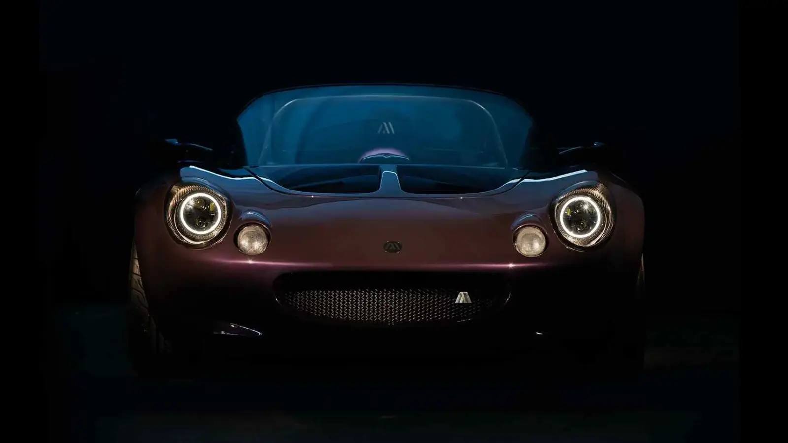 Analogue Automotive Teases Single-Seat Lotus Elise