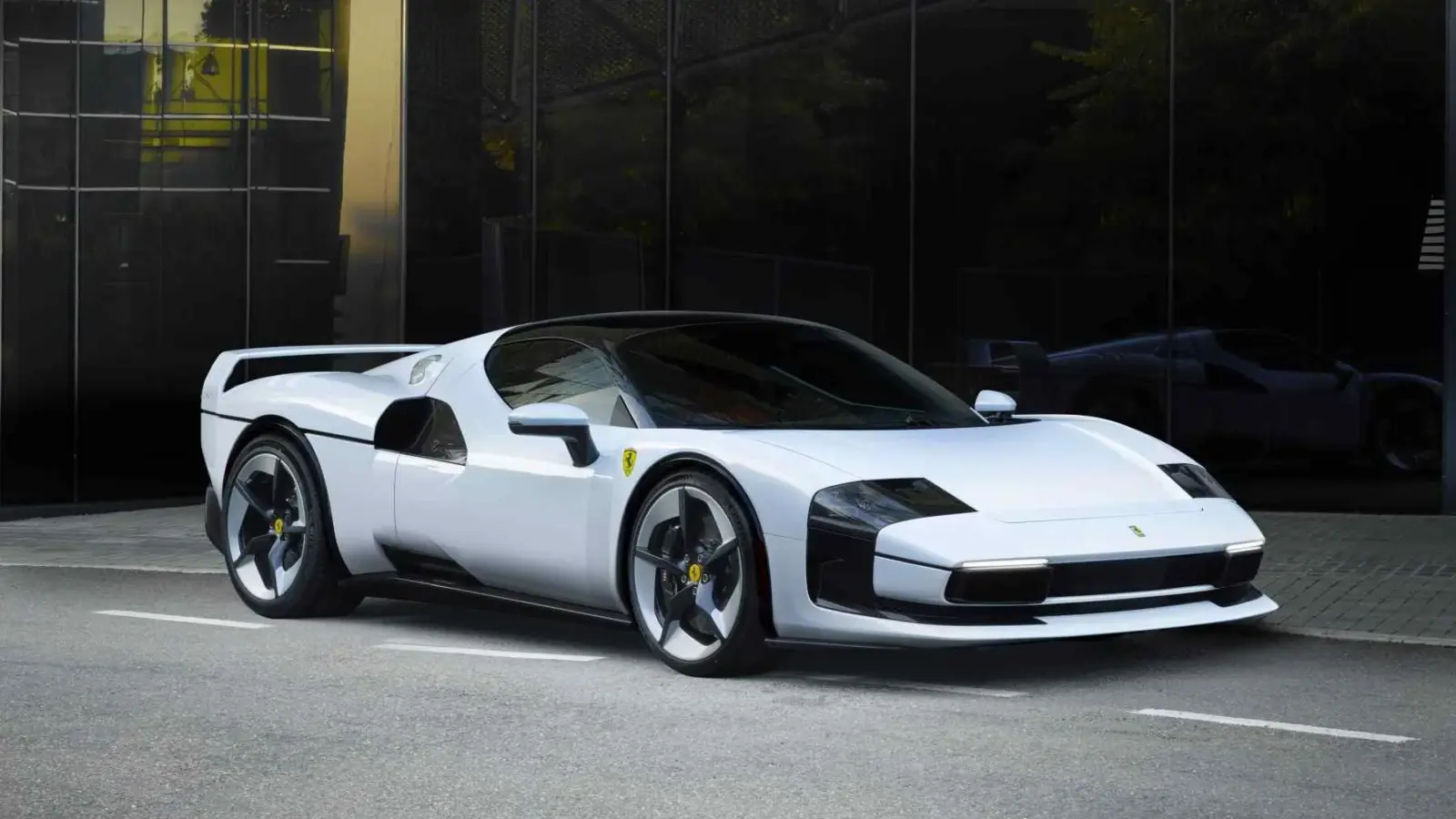One-off Ferrari SC40 is a Tribute to the Iconic F40 [w/video]