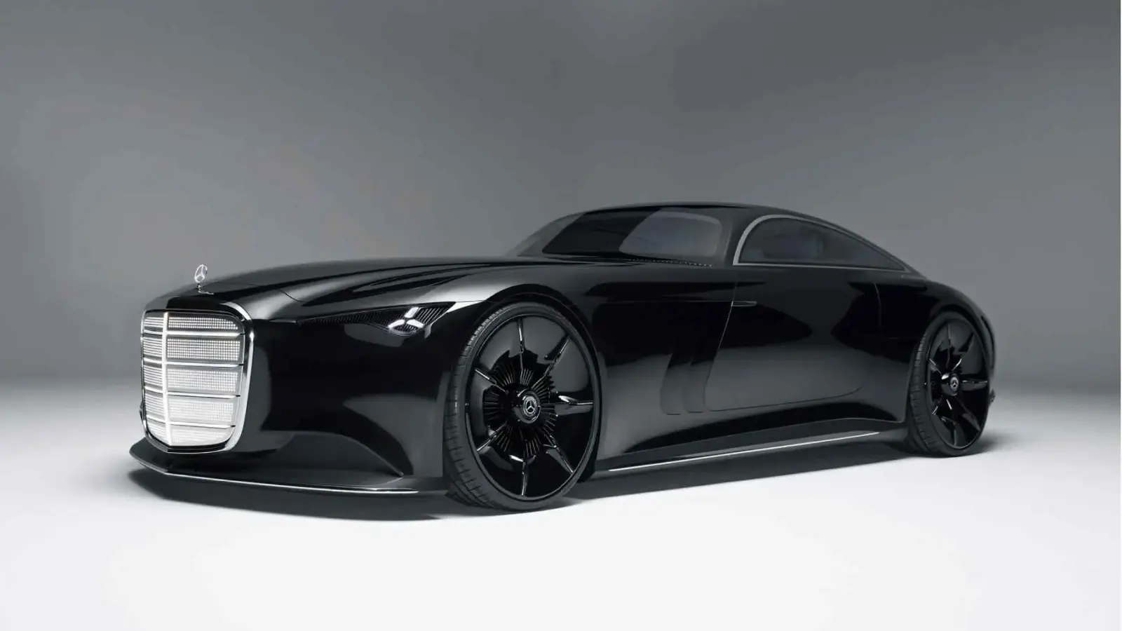 Mercedes-Benz Vision Iconic Unveiled as Design Homage and Precursor