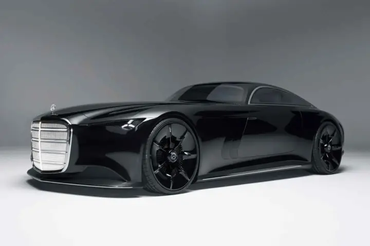 Mercedes-Benz Vision Iconic Unveiled as Design Homage and Precursor