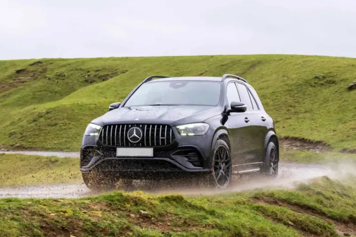 Mercedes-AMG GLE53 4Matic+ Driven