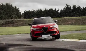 Alfa Romeo Junior Veloce Driven on Track
