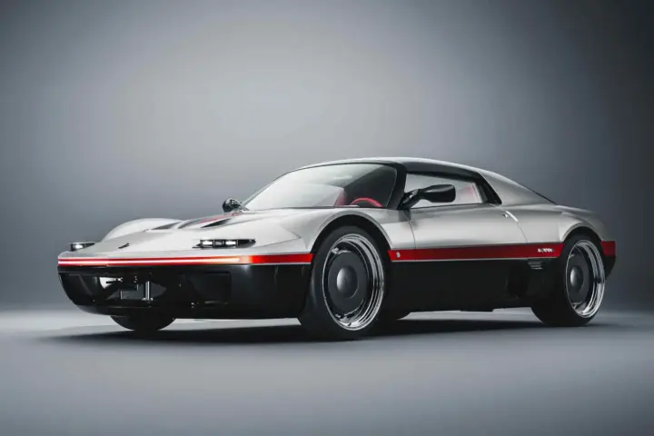1969 Bertone Runabout Reimagined as a Neo-Retro Sportscar