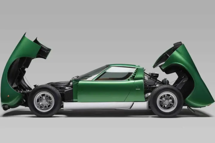 Lamborghini Miura – the First Supercar Turns 60 [w/video]