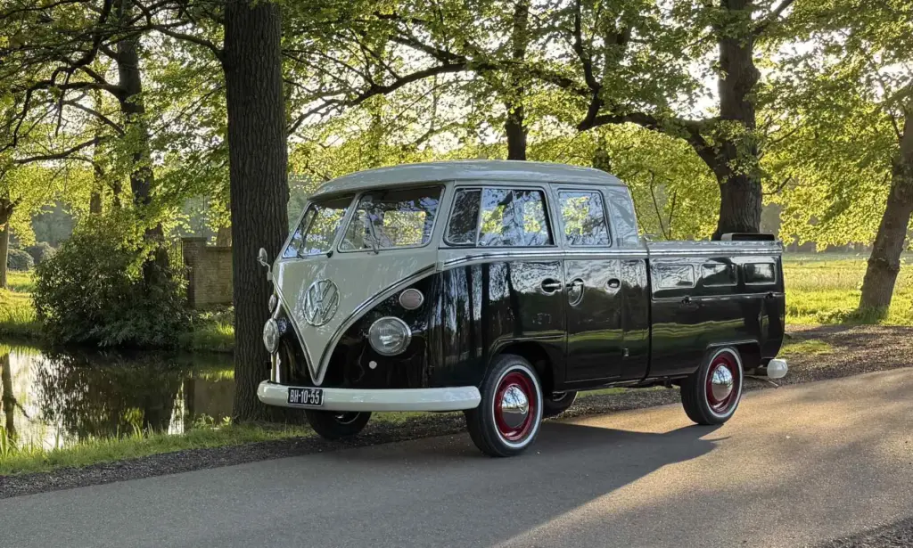 167 VW T1 Crew Bus