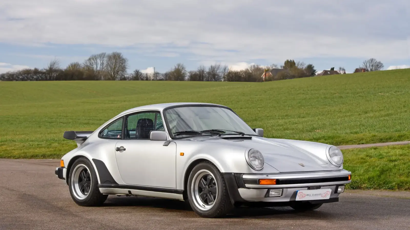 The SA Petrolhead’s Guide to Budget Porsche 911 Thrills