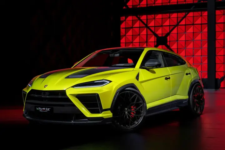 Lamborghini Urus SE Performante Claims World’s Fastest Super SUV Title [w/video]