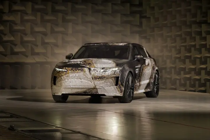 Range Rover GT Quietly Redefines Grand Touring for the Electric Age