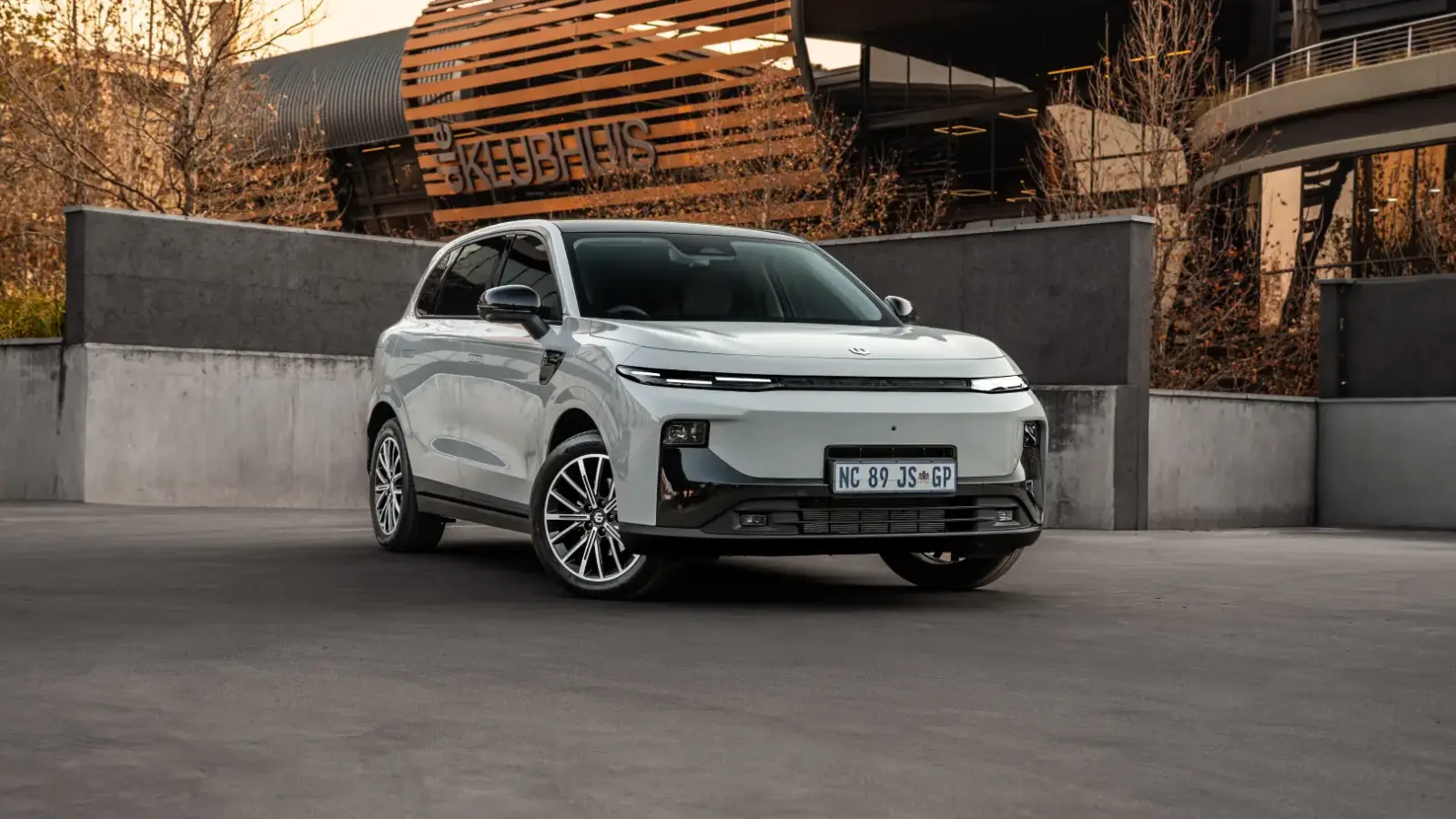 Leapmotor B10 Hybrid EV Delivers 900 km Range To SA Roads