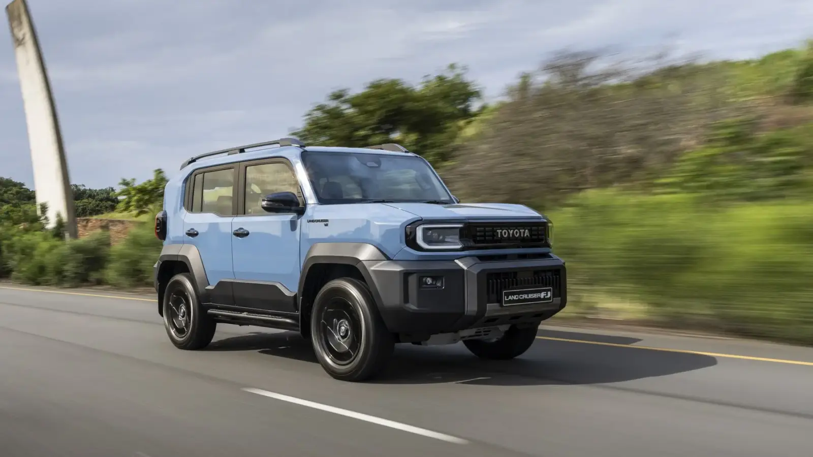 Toyota Land Cruiser FJ VX Driven