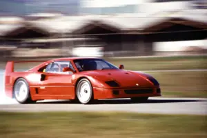 Lewis Hamilton Joins Ferrari F40 Owner’s Club