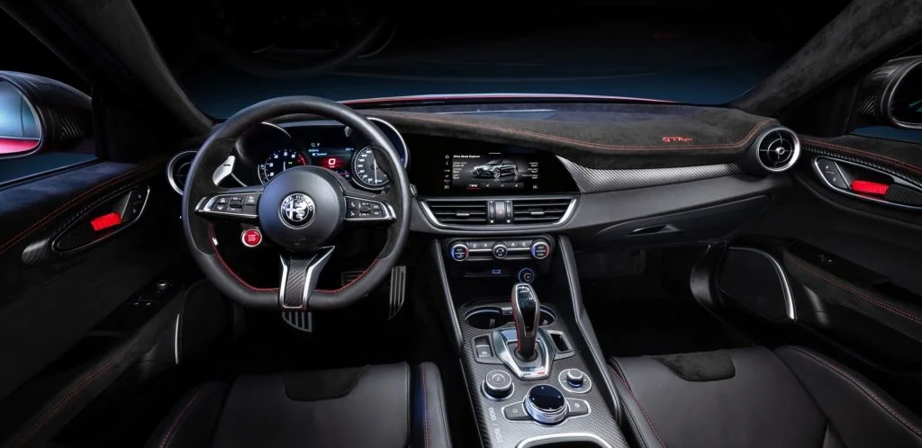 Alfa Romeo Giulia GTAm interior