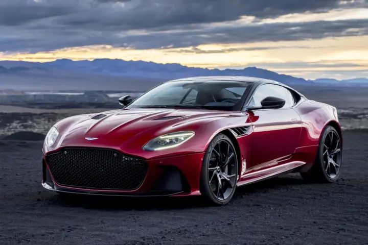 Aston Martin DBS Superleggera unveiled