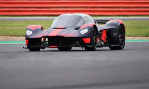 Aston Martin Valkyrie Public Debut