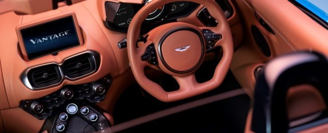 Aston Martin Vantage Roadster interior