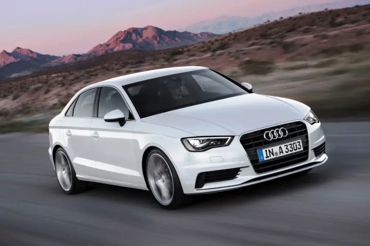 Audi A3 Sedan 2.0 TDI SE (2014)