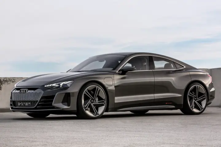 Audi E-tron GT Concept