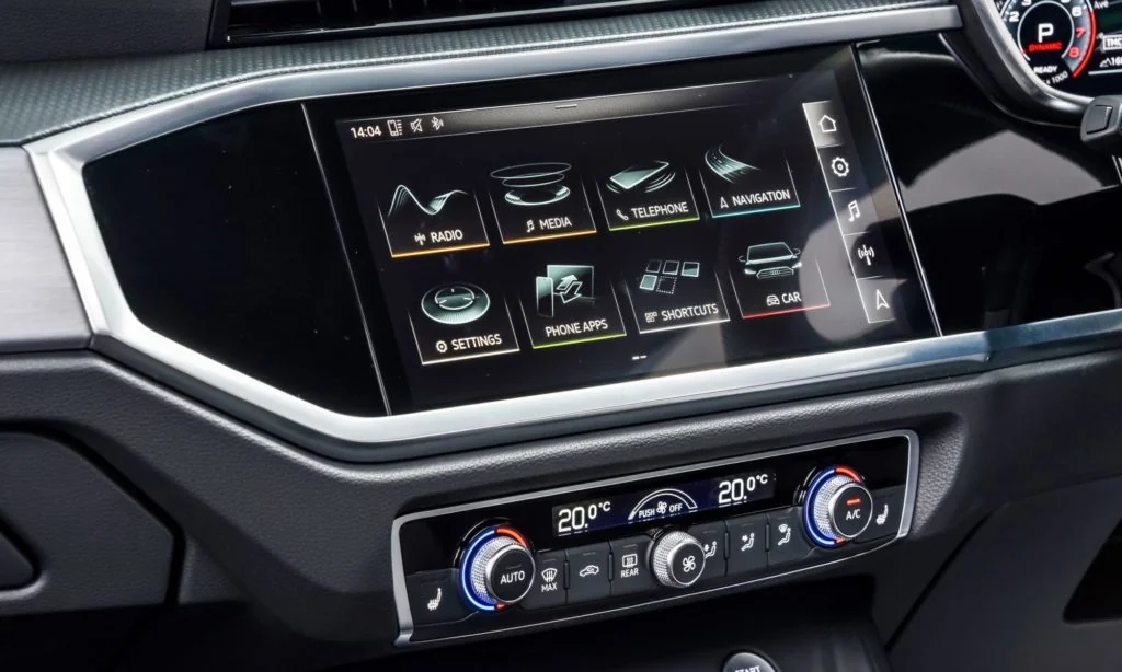 Audi Q3 infotainment
