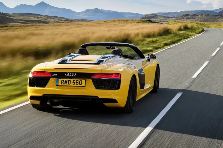 Audi R8 V10 Spyder (2017)