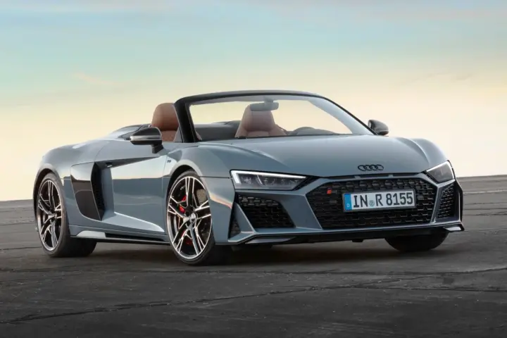 Audi R8 updated