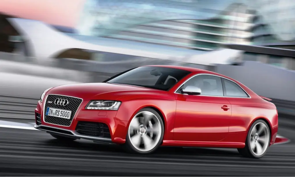 Audi RS5 Coupe 4.2 V8 FSI Quattro S tronic (2012)