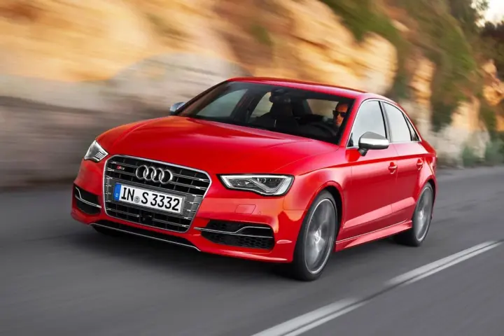 Audi S3 Sedan 2.0 TFSI Quattro S tronic (2014)