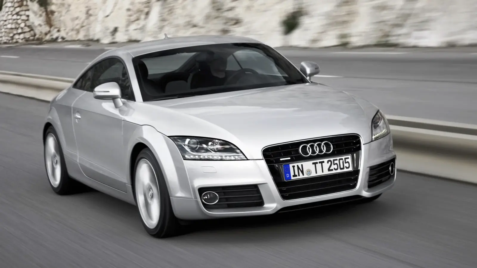 Audi TT Coupe 2.0 TFSI (2007)