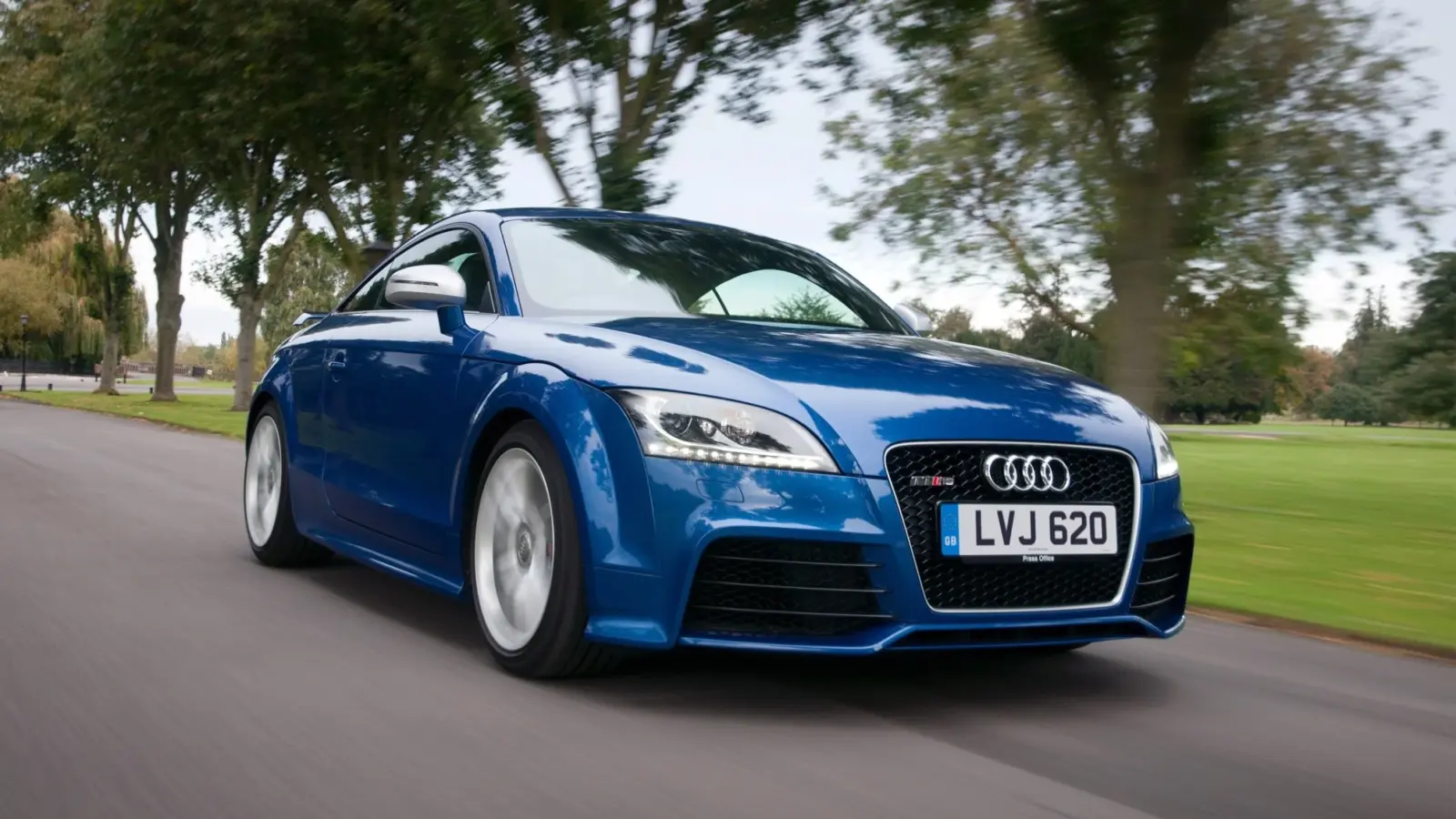 Audi TT RS Coupe 2.5 TFSI Quattro S tronic (2011)