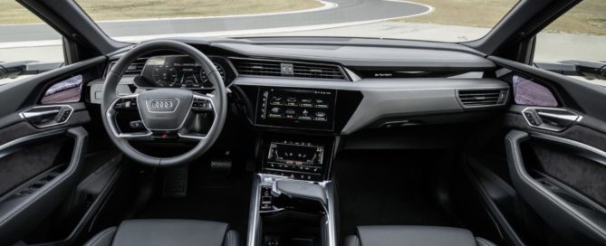 Audi e-tron S Sportback interior