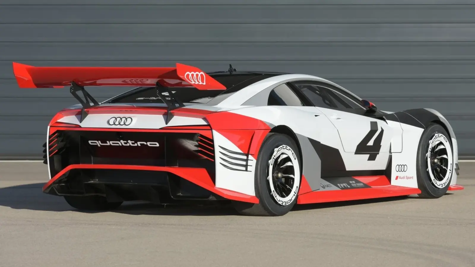 Audi e-tron Vision Gran Turismo Concept [w/video]