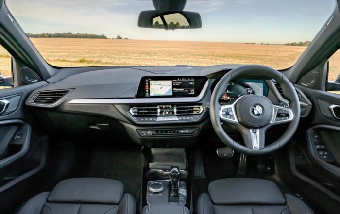 BMW 118i interior