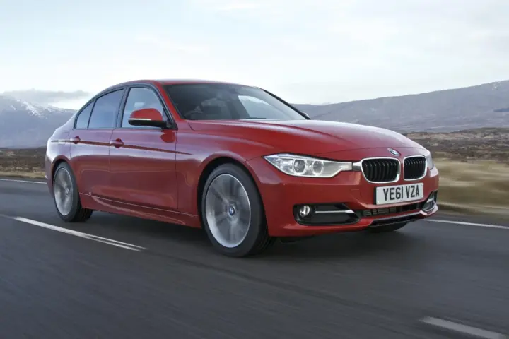 BMW 328i Sedan Sport Line Steptronic (2012)