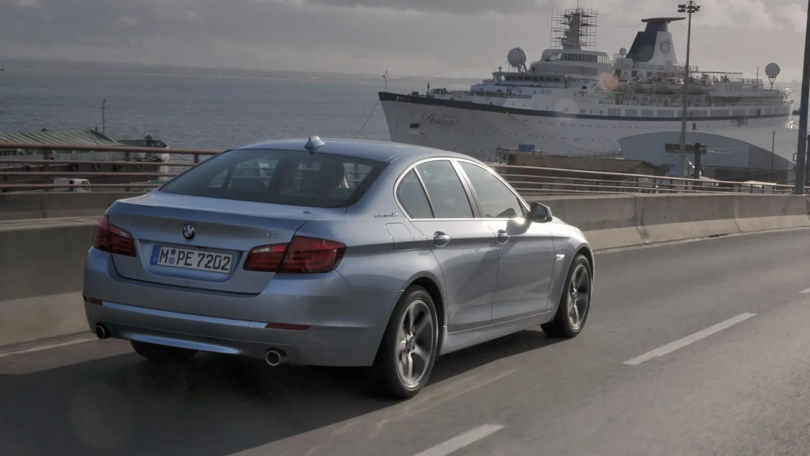 BMW 5 ActiveHybrid Steptronic (2012)