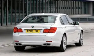 BMW 760 Li Sedan Steptronic (2005)