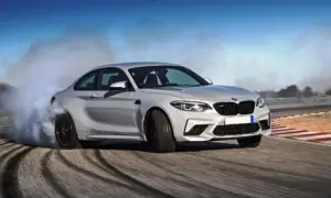 BMW M2 Competition sets two new records