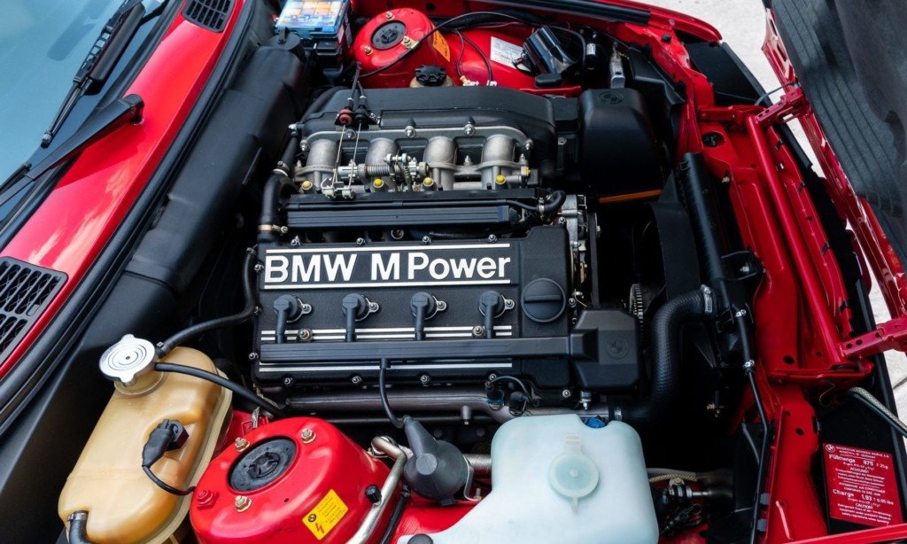 BMW M3 engine