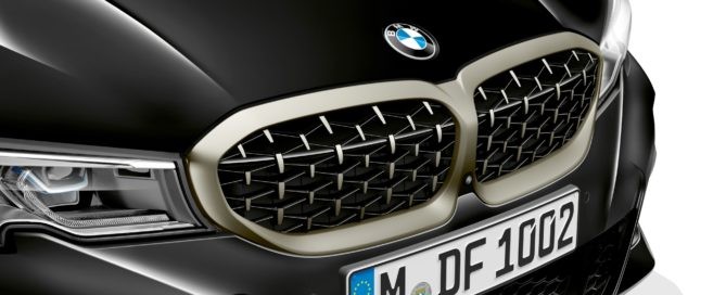BMW M340i grille