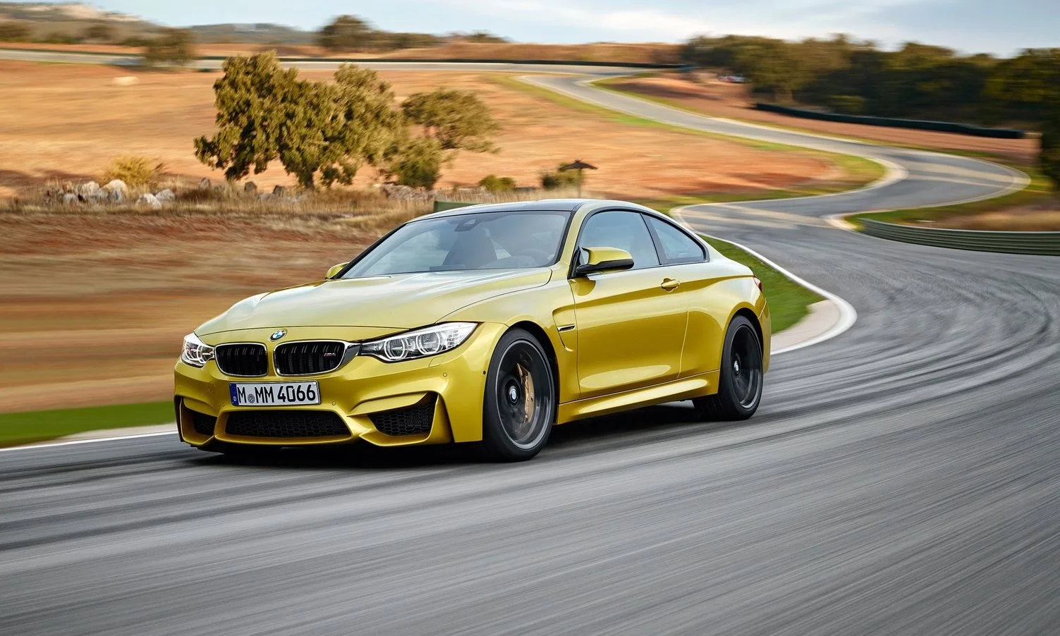 BMW M4 Coupe M-DCT