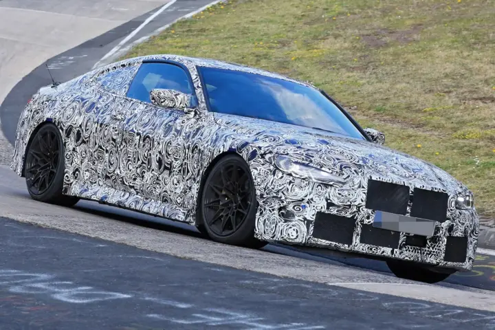 BMW M4 Testing At Nurburgring [video]