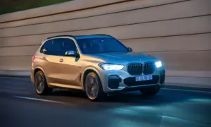 BMW X5 M50d driven