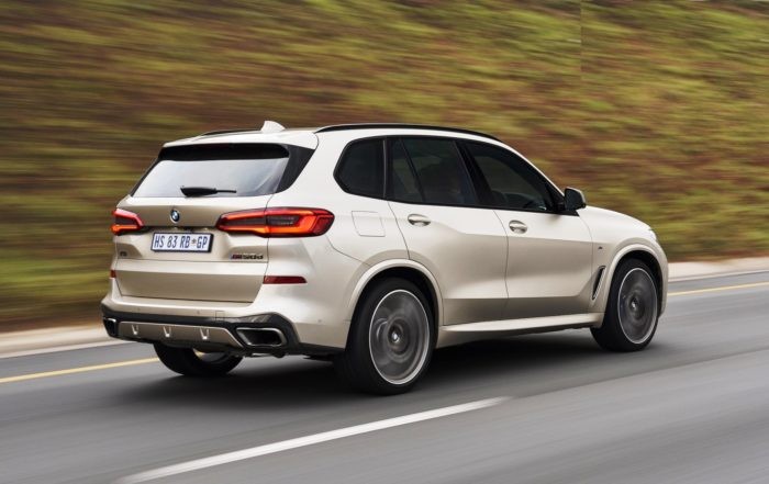 BMW X5 M50d rear