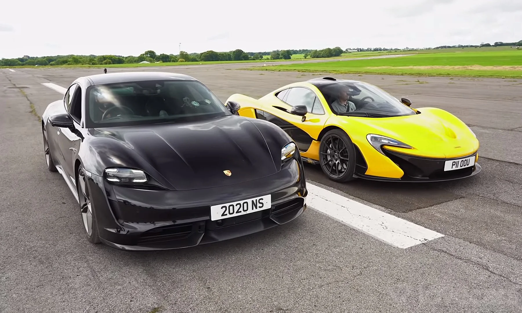 Battery vs petrol drag race