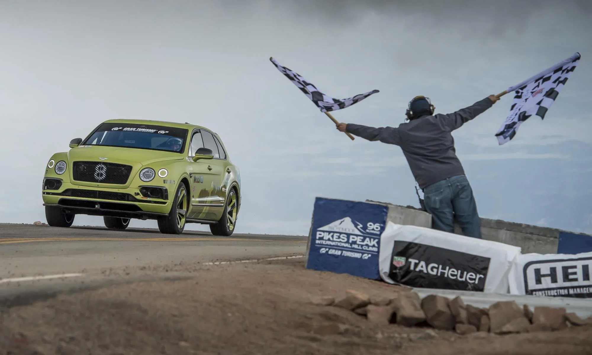Bentley Bentayga Pikes Peak finish line