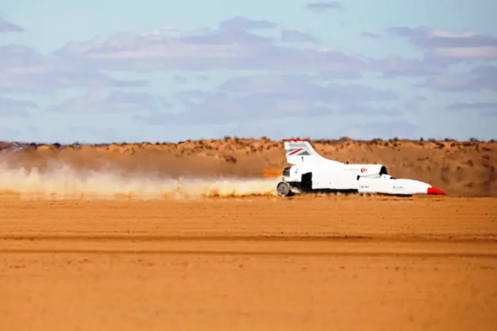 Bloodhound Blasts to 537 km/h [w/video]