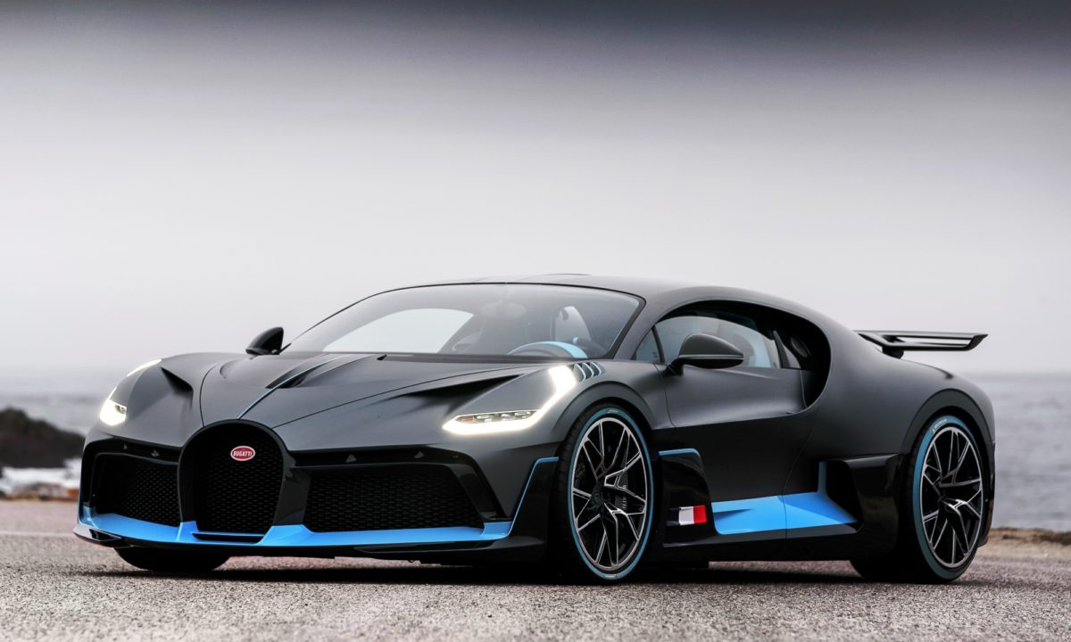 Bugatti Divo Hypercar Launched At Pebble Beach Car Week 0565