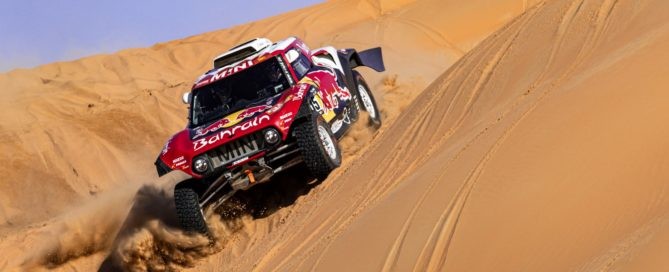 Carlos Sainz retained his overall lead after 2020 Dakar Stage 11