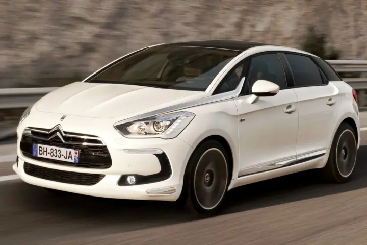 Citroen DS5 THP 200 Sport (2012)