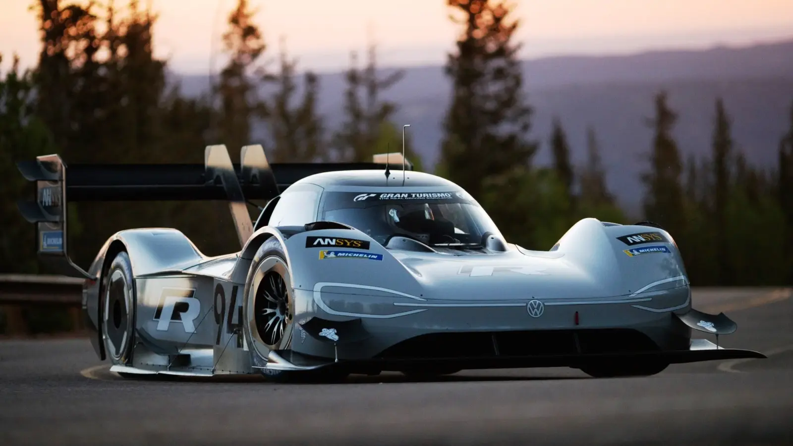 VW I.D. R Pikes Peak livery and powertrain info revealed [w/video]