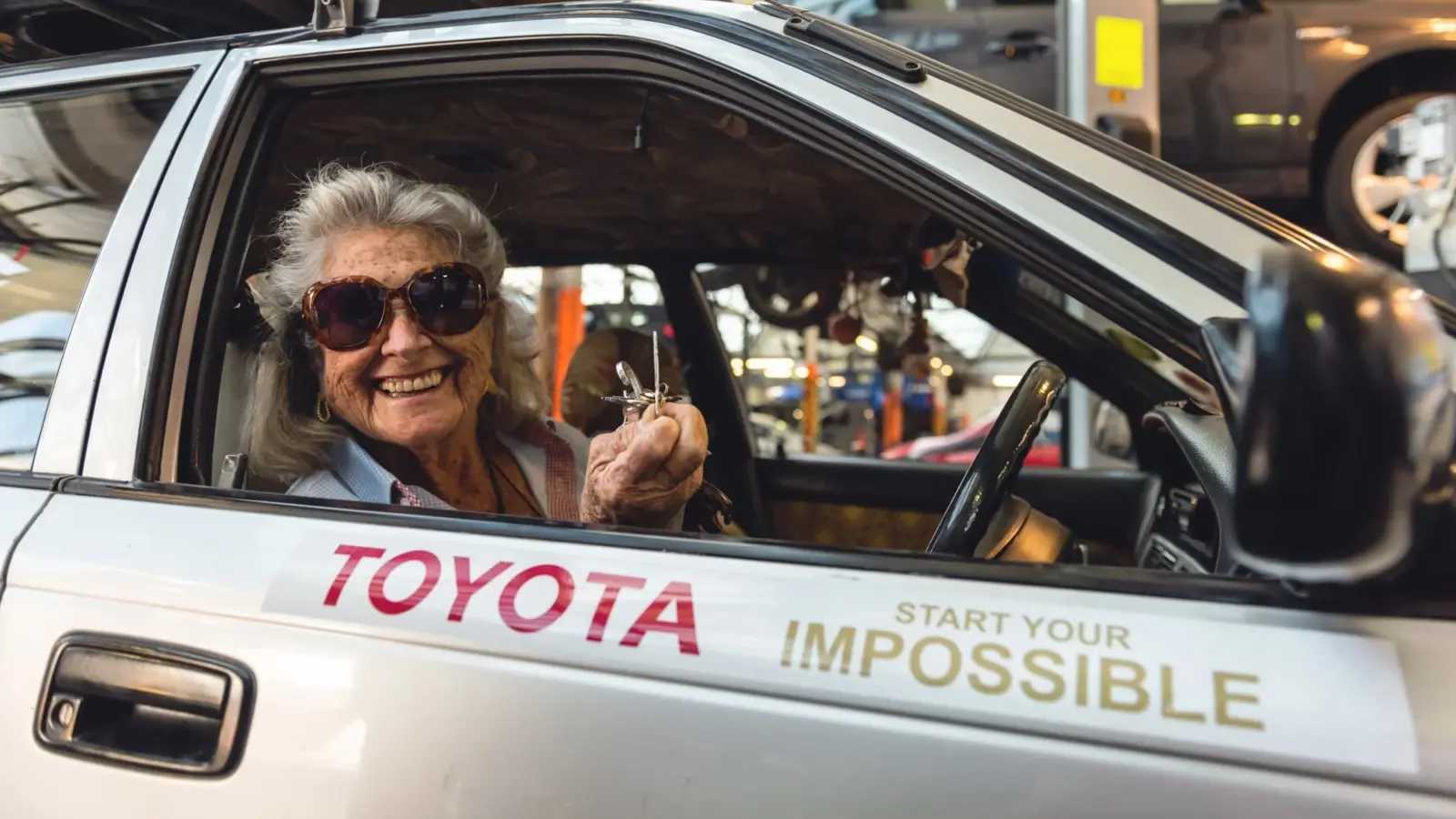80-year old Cape Woman Drives Toyota Conquest to London